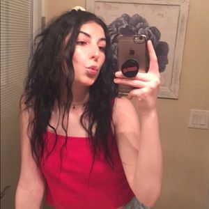 Meet your Posher, Ivy